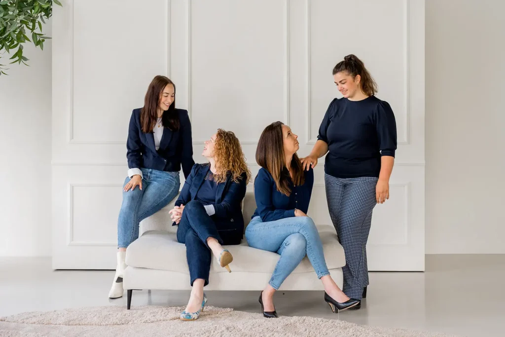 De Binnendienst van Hypodomus De Makelaar